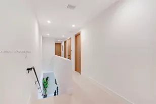 3011 SW 27th St, Miami, FL 33133 - Photo 22