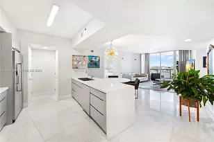 400 Alton Rd, Miami Beach, FL 33139 - Photo 1