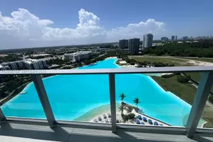 2411 Laguna Cir, Miami, FL 33181 - Photo 2