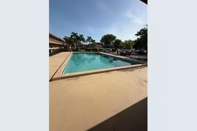 95 NE 41st St #N202, Oakland Park, FL 33334 - Photo 12