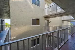 10000 NW 80th Ct, Hialeah Gardens, FL 33016 - Photo 2