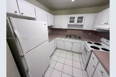 6070 W 19th Ave #112, Hialeah, FL 33012 - Photo 2