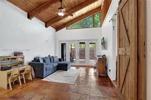 11311 SW 114th Cir Terrace, Miami, FL 33176 - Photo 4