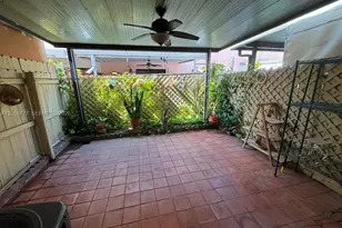 2560 W 53rd St, Hialeah, FL 33016 - Photo 16