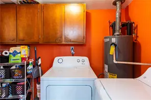 9920 Pan American Dr, Cutler Bay, FL 33189 - Photo 14