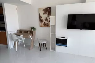 1750 N Bayshore Dr, Miami, FL 33132 - Photo 8