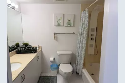 1750 N Bayshore Dr #1212, Miami, FL 33132 - Photo 10