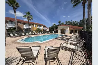 1037 Park Ridge Cir, Kissimmee, FL 34746 - Photo 4