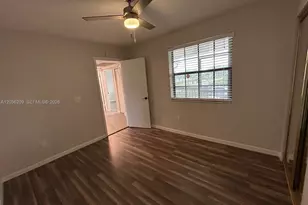 1197 Washington Cir, Homestead, FL 33034 - Photo 12