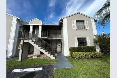 1197 Washington Cir #1197A, Homestead, FL 33034 - Photo 4