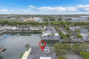 6433 Windmill Gate Rd, Miami Lakes, FL 33014 - Photo 32