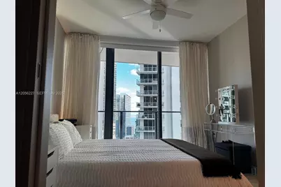 1000 Brickell Plaza #2301, Miami, FL 33131 - Photo 16