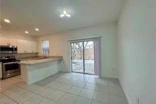 2737 SE 17th St, Homestead, FL 33035 - Photo 4