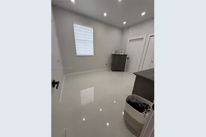 8037 W 36th Ave #6, Hialeah, FL 33018 - Photo 18