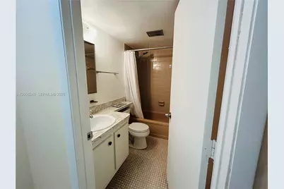 7355 NW 18th St #104, Margate, FL 33063 - Photo 12