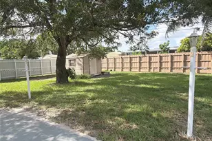 4940 SW 18th St, Fort Lauderdale, FL 33317 - Photo 42