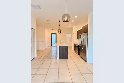 7819 NW 104th Ave #22, Doral, FL 33178 - Photo 4