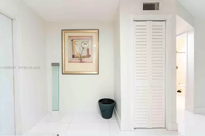 2931 E Sunrise Lakes Dr #109, Sunrise, FL 33322 - Photo 8