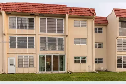 2931 E Sunrise Lakes Dr #109, Sunrise, FL 33322 - Photo 40