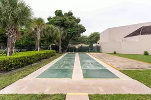2931 E Sunrise Lakes Dr, Sunrise, FL 33322 - Photo 52