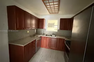 1700 NE 191st St, Miami, FL 33179 - Photo 12