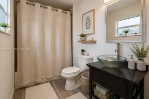 2581 NW 47th Ave, Lauderhill, FL 33313 - Photo 6