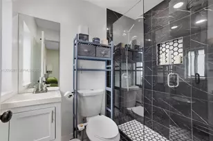 1008 SW 18th Ct, Fort Lauderdale, FL 33315 - Photo 12