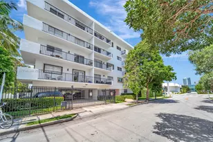 1900 Meridian Ave, Miami Beach, FL 33139 - Photo 1