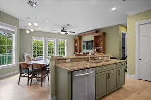 1327 SW 21st Ct, Fort Lauderdale, FL 33315 - Photo 12
