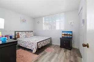 3090 Holiday Springs Blvd, Margate, FL 33063 - Photo 18