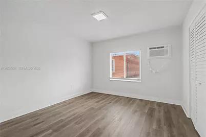 1245 SW 5th St #5, Miami, FL 33135 - Photo 4