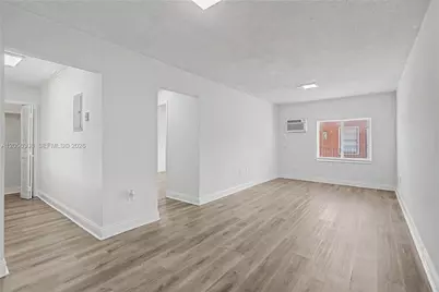 1245 SW 5th St #5, Miami, FL 33135 - Photo 2