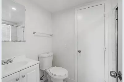 220 SW 17th Ct #43, Miami, FL 33135 - Photo 4