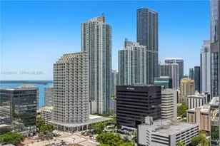 68 SE 6th St, Miami, FL 33131 - Photo 44