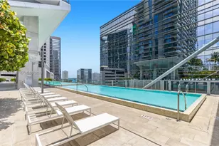 68 SE 6th St, Miami, FL 33131 - Photo 48