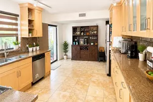 15832 Stonetower St, Davie, FL 33331 - Photo 8