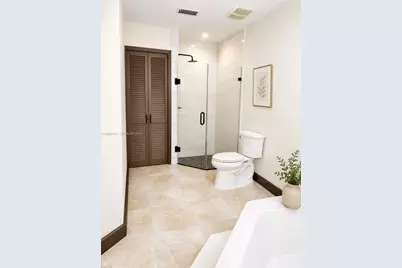 15832 Stonetower St, Davie, FL 33331 - Photo 20