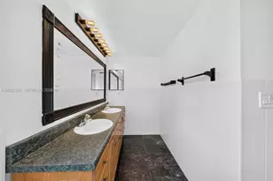 14843 SW 152nd Terrace, Miami, FL 33187 - Photo 34