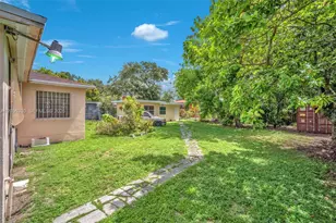 6841 NW 2nd Ct, Miami, FL 33150 - Photo 10