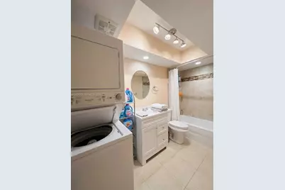 665 Enfield St #B9, Boca Raton, FL 33487 - Photo 6