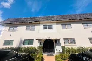 665 Enfield St, Boca Raton, FL 33487 - Photo 1