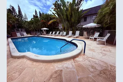 665 Enfield St #B9, Boca Raton, FL 33487 - Photo 2