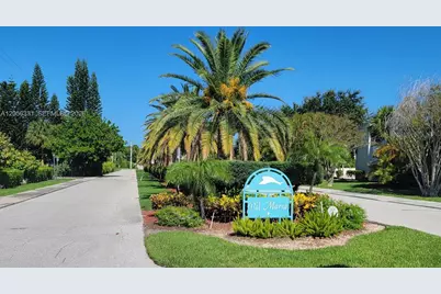 665 Enfield St #B9, Boca Raton, FL 33487 - Photo 16