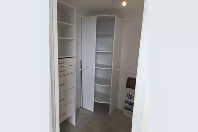 350 S Miami Ave #3612, Miami, FL 33130 - Photo 8