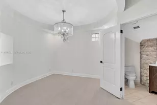 11407 Lakeview Dr, Coral Springs, FL 33071 - Photo 36