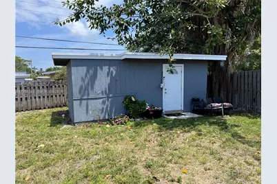 1885 NE 53rd St, Pompano Beach, FL 33064 - Photo 8