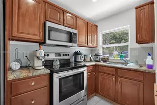 17821 SW 107th Ave, Miami, FL 33157 - Photo 10