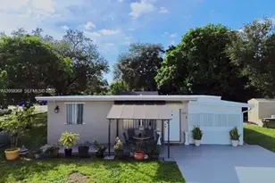 6137 Garfield St, Hollywood, FL 33024 - Photo 1