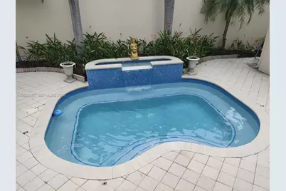 17276 Bermuda Village Dr #17276, Boca Raton, FL 33487 - Photo 14