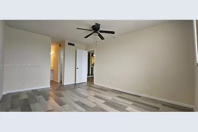 403 NW 68th Ave #309, Plantation, FL 33317 - Photo 12